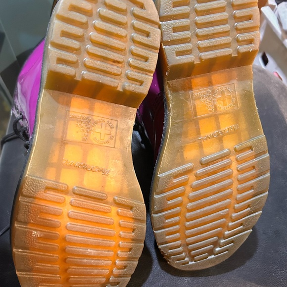 Women’s Purple Patent Leather Dr Martens - Picture 4 of 9